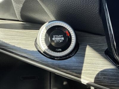 2024 Jeep Wagoneer L Series II - Photo 32 - Dallas, TX 75252