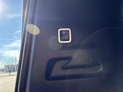 2024 Jeep Wagoneer L Series II - Photo 17 - Dallas, TX 75252