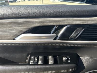 2024 Jeep Wagoneer L Series II - Photo 11 - Dallas, TX 75252