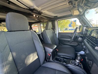 2024 Jeep Wrangler Sahara 4xe - Photo 39 - Dallas, TX 75252