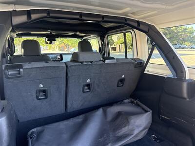 2024 Jeep Wrangler Sahara 4xe - Photo 18 - Dallas, TX 75252