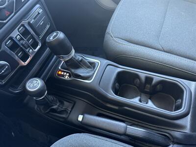 2024 Jeep Wrangler Sahara 4xe - Photo 30 - Dallas, TX 75252