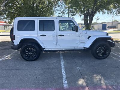2024 Jeep Wrangler Sahara 4xe - Photo 8 - Dallas, TX 75252