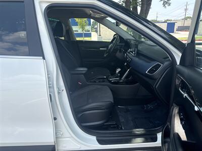 2023 Kia Seltos S   - Photo 20 - Dallas, TX 75252