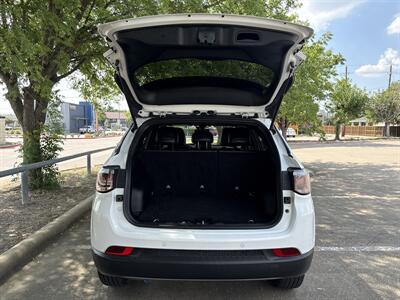 2024 Jeep Compass Limited   - Photo 14 - Dallas, TX 75252