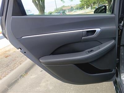 2020 Hyundai SONATA SEL   - Photo 13 - Dallas, TX 75252