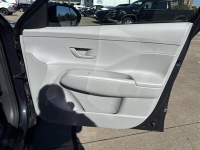 2024 Hyundai KONA SEL - Photo 14 - Dallas, TX 75252