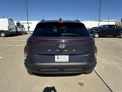 2024 Hyundai KONA SEL - Photo 7 - Dallas, TX 75252