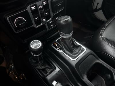 2023 Jeep Wrangler Sahara 4xe - Photo 33 - Dallas, TX 75252