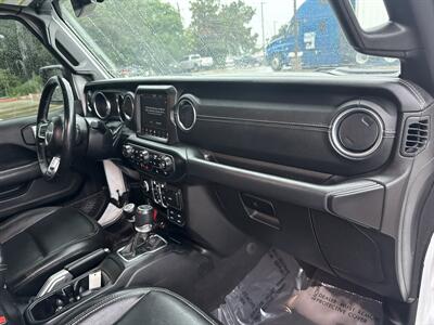 2023 Jeep Wrangler Sahara 4xe - Photo 21 - Dallas, TX 75252