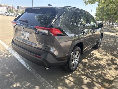 2024 Toyota RAV4 XLE   - Photo 7 - Dallas, TX 75252