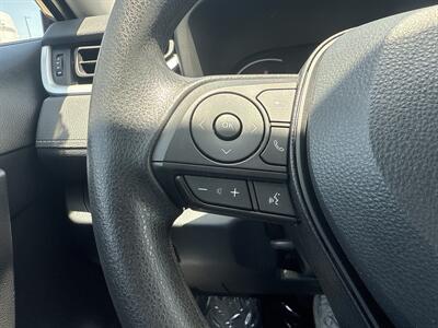 2024 Toyota RAV4 XLE   - Photo 22 - Dallas, TX 75252