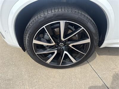 2023 Volvo XC90 B5 Plus Bright Theme   - Photo 42 - Dallas, TX 75252