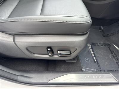 2025 Lexus NX 250 Premium - Photo 17 - Dallas, TX 75252
