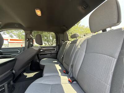 2024 RAM 3500 Big Horn   - Photo 33 - Dallas, TX 75252