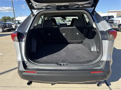 2024 Toyota RAV4 XLE - Photo 16 - Dallas, TX 75252