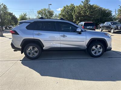2024 Toyota RAV4 XLE - Photo 8 - Dallas, TX 75252