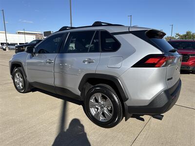 2024 Toyota RAV4 XLE - Photo 5 - Dallas, TX 75252