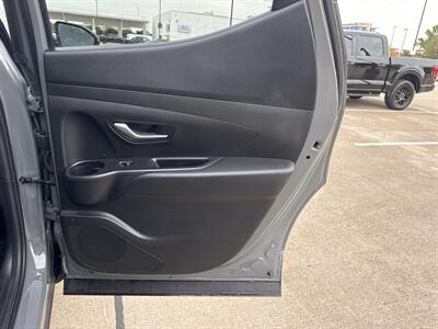 2024 Hyundai SANTA CRUZ SEL   - Photo 13 - Dallas, TX 75252