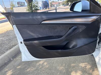 2023 Tesla Model 3   - Photo 10 - Dallas, TX 75252