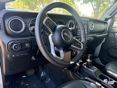 2023 Jeep Wrangler Sahara 4xe   - Photo 17 - Dallas, TX 75252
