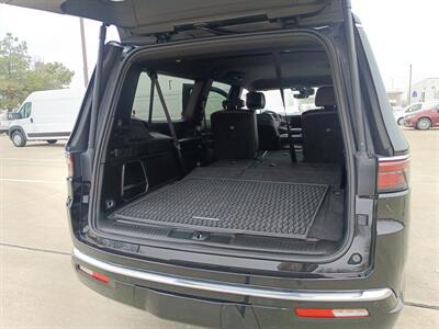 2024 Jeep Wagoneer L Series II   - Photo 20 - Dallas, TX 75252