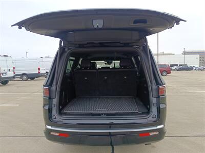 2024 Jeep Wagoneer L Series II   - Photo 15 - Dallas, TX 75252