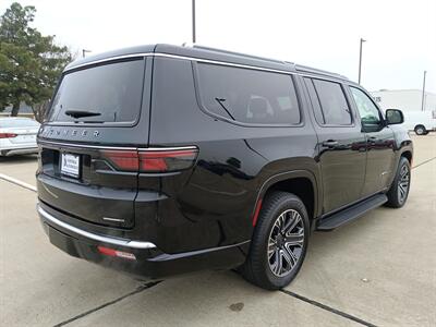 2024 Jeep Wagoneer L Series II   - Photo 7 - Dallas, TX 75252