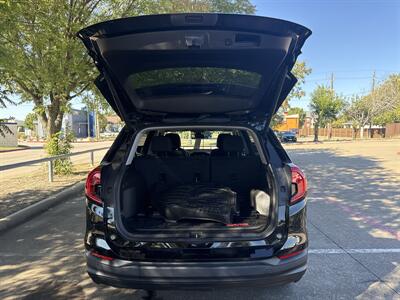 2023 GMC Terrain SLE   - Photo 15 - Dallas, TX 75252