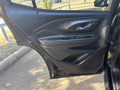 2023 GMC Terrain SLE   - Photo 12 - Dallas, TX 75252