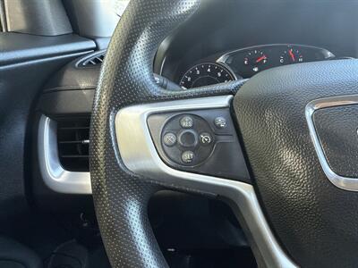 2023 GMC Terrain SLE   - Photo 25 - Dallas, TX 75252