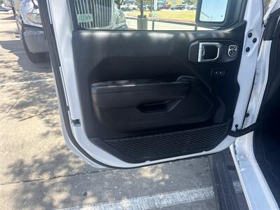 2023 Jeep Wrangler Willys 4xe - Photo 12 - Dallas, TX 75252