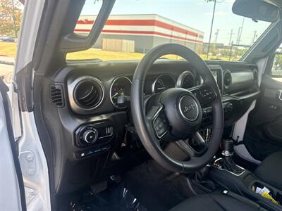 2023 Jeep Wrangler Willys 4xe - Photo 11 - Dallas, TX 75252