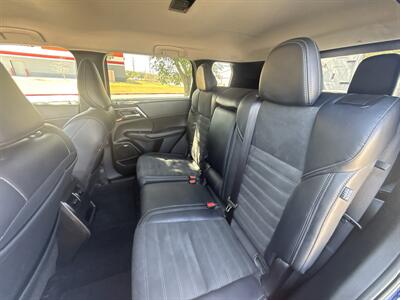 2025 Mitsubishi Outlander SE - Photo 16 - Dallas, TX 75252