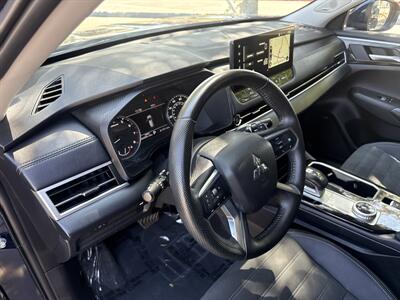 2025 Mitsubishi Outlander SE - Photo 10 - Dallas, TX 75252