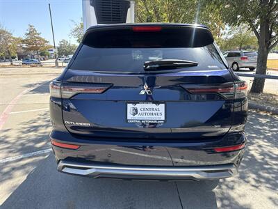 2025 Mitsubishi Outlander SE - Photo 6 - Dallas, TX 75252