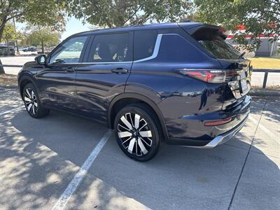 2025 Mitsubishi Outlander SE - Photo 5 - Dallas, TX 75252