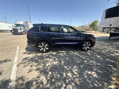 2025 Mitsubishi Outlander SE - Photo 8 - Dallas, TX 75252