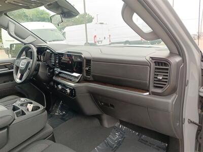 2024 GMC Sierra 1500 SLE   - Photo 21 - Dallas, TX 75252