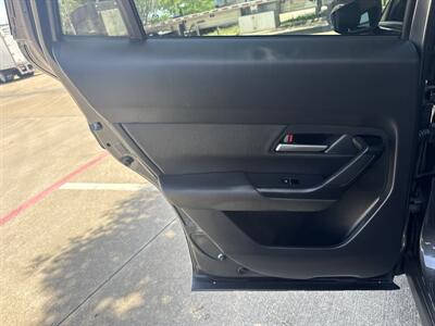 2025 Mazda CX-50 2.5 S Premium   - Photo 11 - Dallas, TX 75252