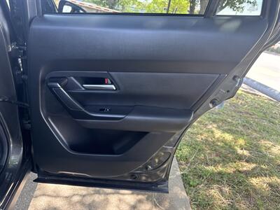 2025 Mazda CX-50 2.5 S Premium   - Photo 13 - Dallas, TX 75252