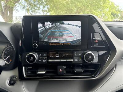 2023 Toyota Highlander LE   - Photo 28 - Dallas, TX 75252