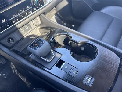 2025 Nissan Rogue SV   - Photo 28 - Dallas, TX 75252