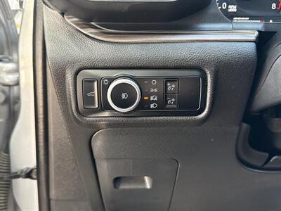 2024 Ford Explorer Limited   - Photo 32 - Dallas, TX 75252