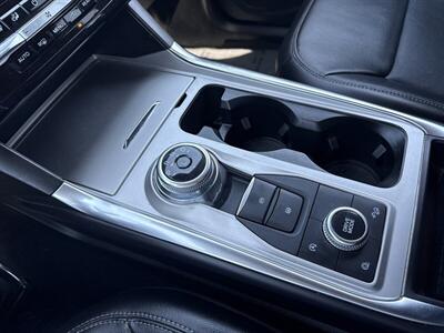 2024 Ford Explorer Limited   - Photo 34 - Dallas, TX 75252