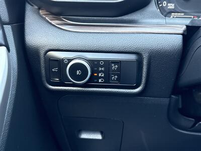 2024 Ford Explorer Limited   - Photo 37 - Dallas, TX 75252