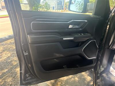2024 RAM 1500 Laramie   - Photo 10 - Dallas, TX 75252