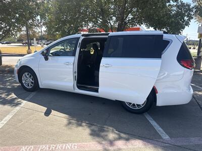 2026 Chrysler Pacifica Select - Photo 14 - Dallas, TX 75252
