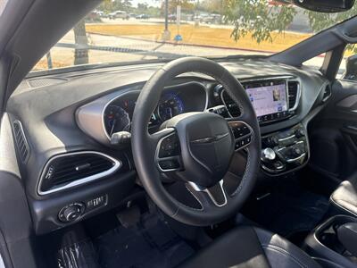2026 Chrysler Pacifica Select - Photo 20 - Dallas, TX 75252