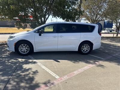 2026 Chrysler Pacifica Select - Photo 4 - Dallas, TX 75252